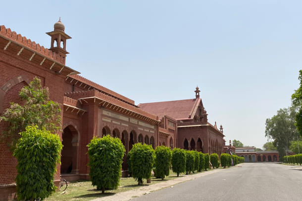 Muslim University